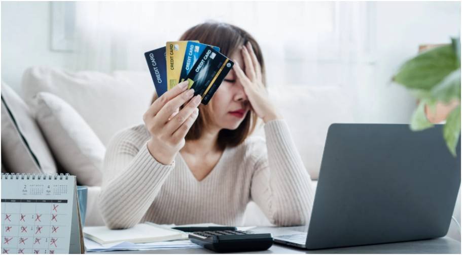 How To Stop Overspending Habits Without Killing Your Lifestyle