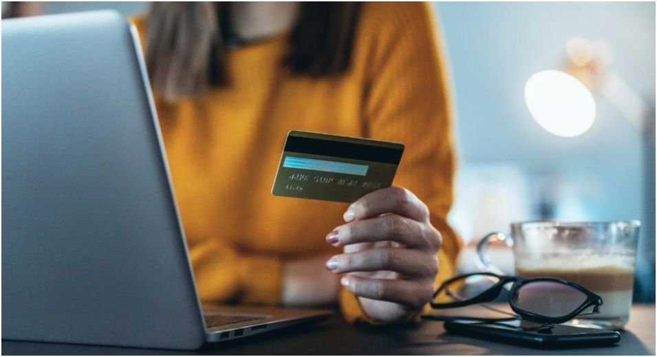 Best Time To Buy Electronics Cheap: My Real Strategy To Never Overpay